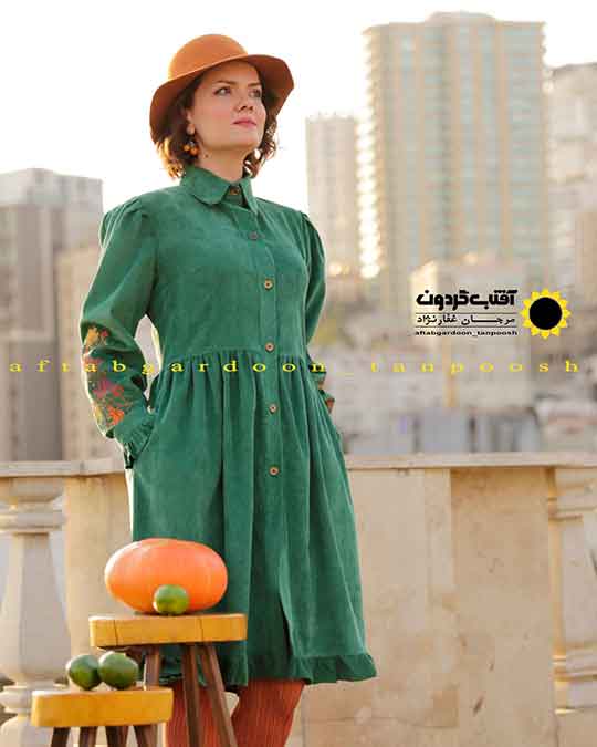 مانتو مخمل گلدوزی شده
